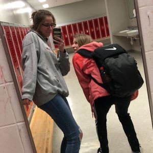 Meet your Posher, Amelia